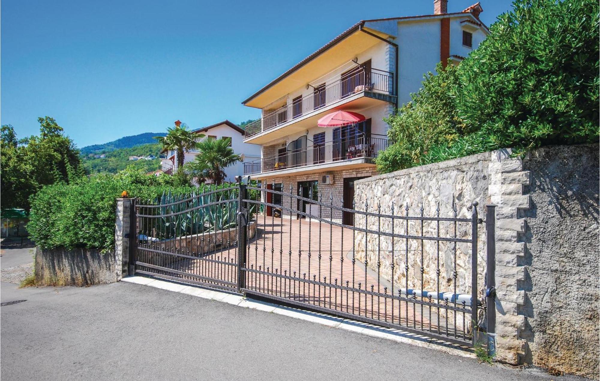 Beautiful Apartment In Lovran With Wifi Exterior photo
